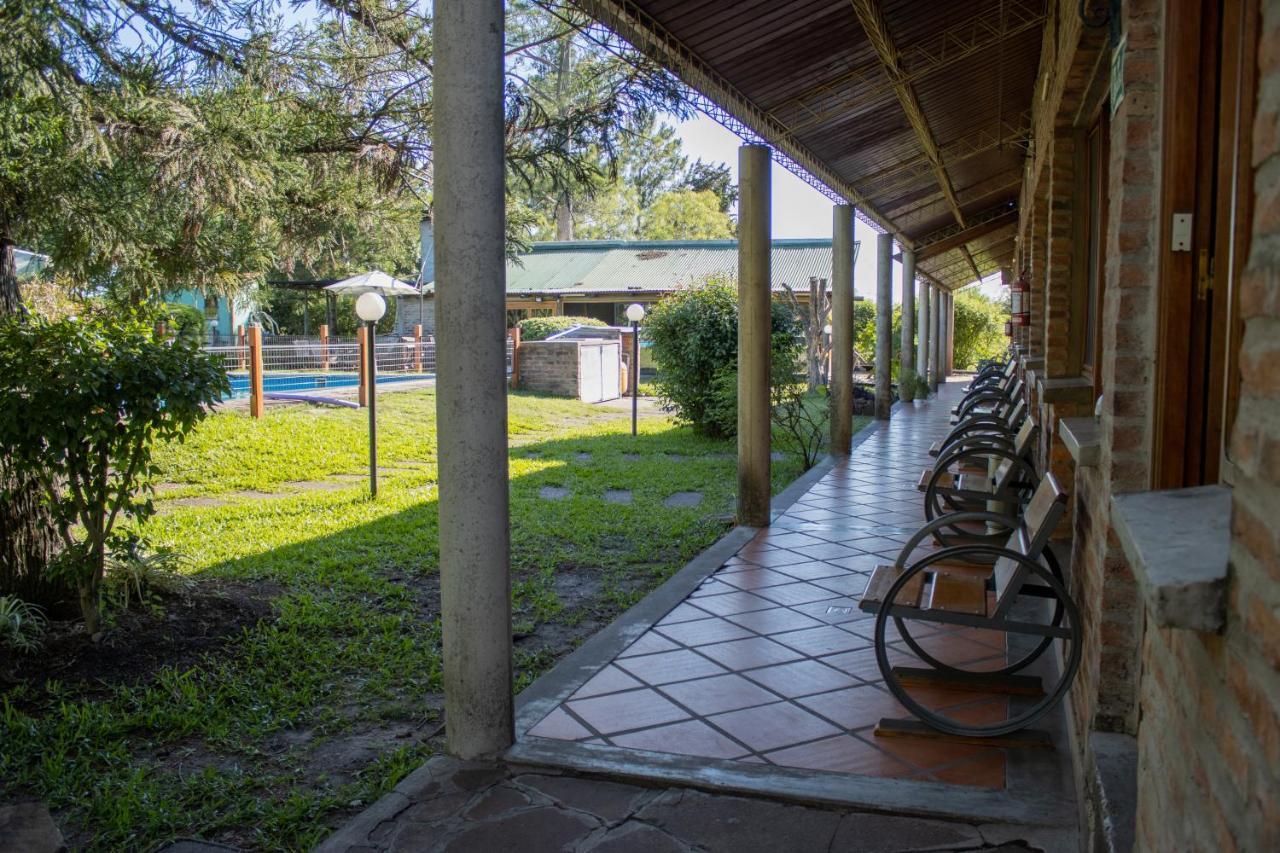 Hostal Canela Termas del Dayman Exterior photo